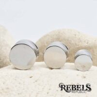 Solidity Plugs