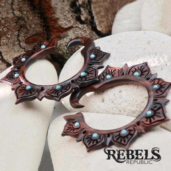 Riah Ear Weights